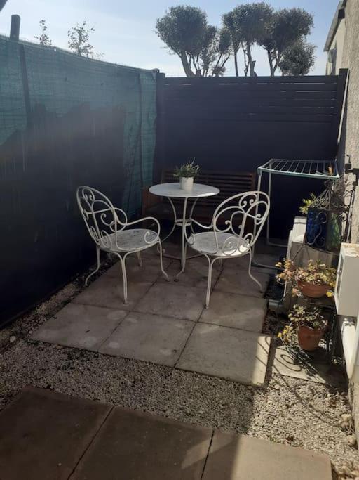 Studio- Terrasse -Place De Parking Prive Marsilia Exterior foto